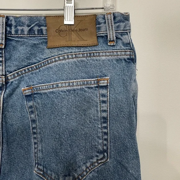 Vtg Calvin Klein Women's High Rise Straight Leg Jeans Mom Denim Medium Wash 12 - Picture 7 of 8